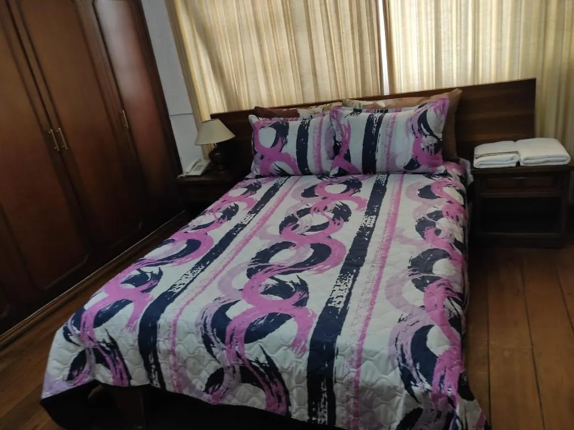 Hostal Orellana