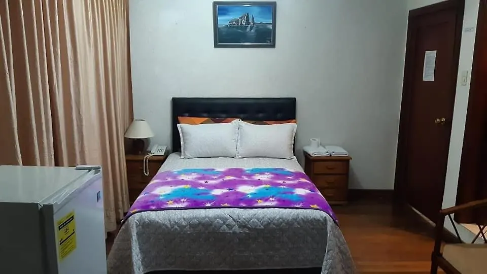 Hostal Orellana